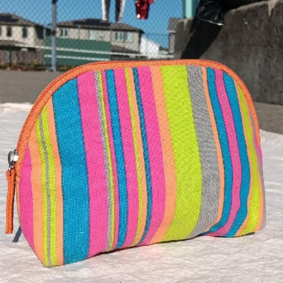 Multi-colored Murad Makeup Bag - Picture 7 of 7